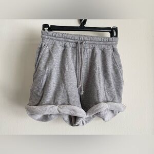 Aritzia Community Pacquet Short in Light Gray XXS